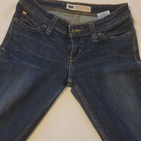 LEVI'S Women's Low rise Demi Curve Skinny Jean size 3M - Picture 4 of 10